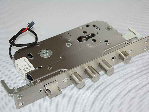 丹东24小时上门开锁公司