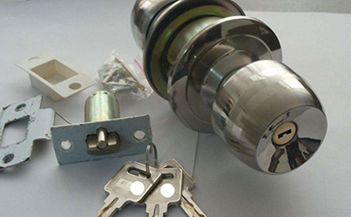 丹东24小时上门开锁公司